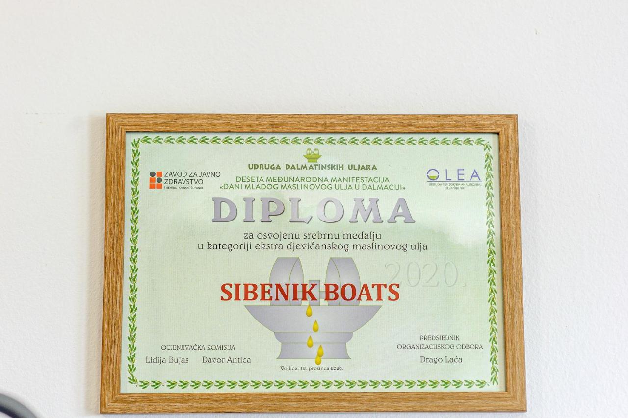 Sibenik Boats Lägenhet Raslina Exteriör bild